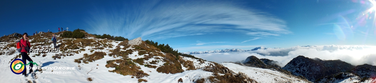 41 Panoramica dal Cancervo verso le cime di Valle Brembana.jpg